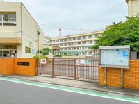 周辺環境:葛飾区立亀有中学校