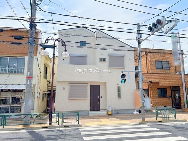 外観: