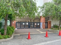 周辺環境:足立区立千寿桜堤中学校