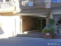 エントランス: