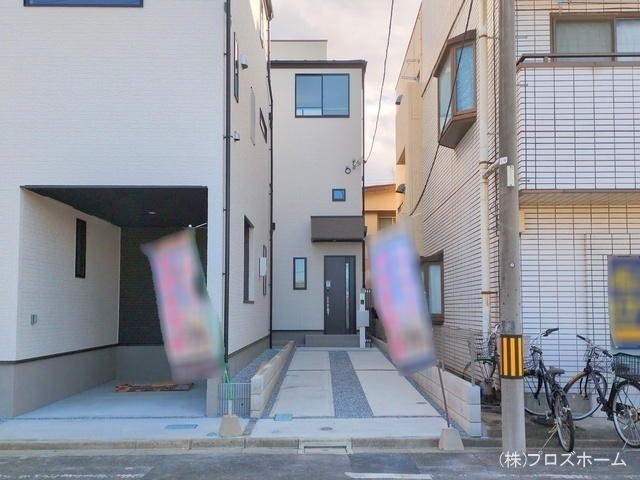 外観: