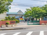 周辺環境:松伏町立松伏小学校