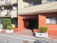 エントランス:
