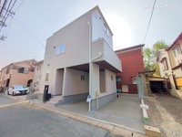 Thumb 6905a5d170