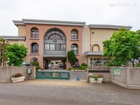 周辺環境:越谷市立荻島小学校