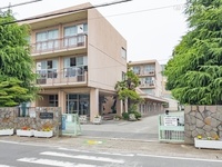 周辺環境:草加市立花栗南小学校