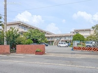 周辺環境:吉川市立南中学校
