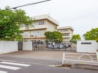 周辺環境:越谷市立大間野小学校