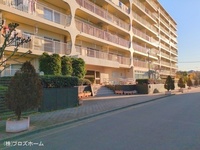 エントランス: