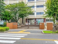 周辺環境:葛飾区立奥戸中学校