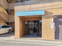 エントランス: