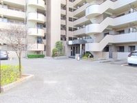 エントランス: