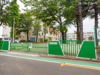周辺環境:川口市立柳崎小学校