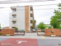 周辺環境:草加市立高砂小学校