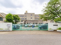 周辺環境:草加市立稲荷小学校