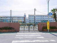 周辺環境:川口市立領家小学校