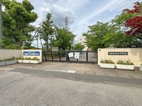 周辺環境:三郷市立彦糸中学校