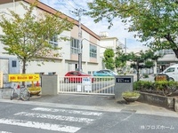 周辺環境:越谷市立蒲生小学校