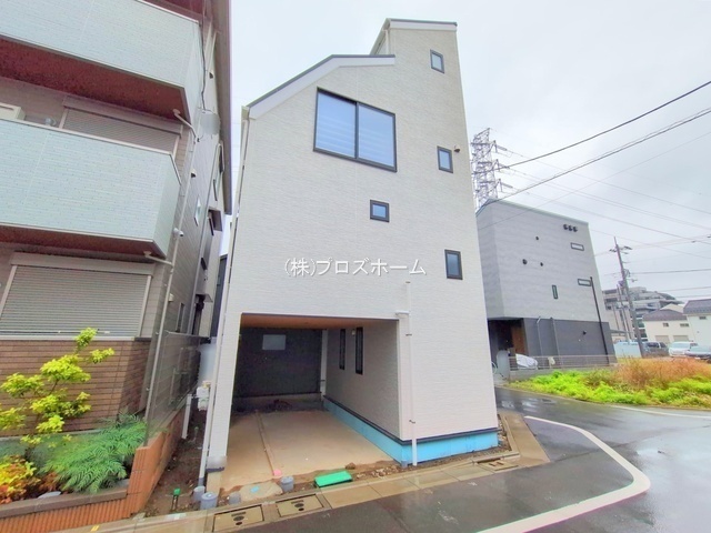 外観: