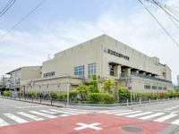 周辺環境:足立区立加平小学校