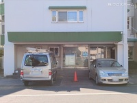 エントランス: