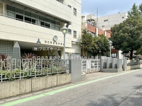 周辺環境:川口市立東中学校