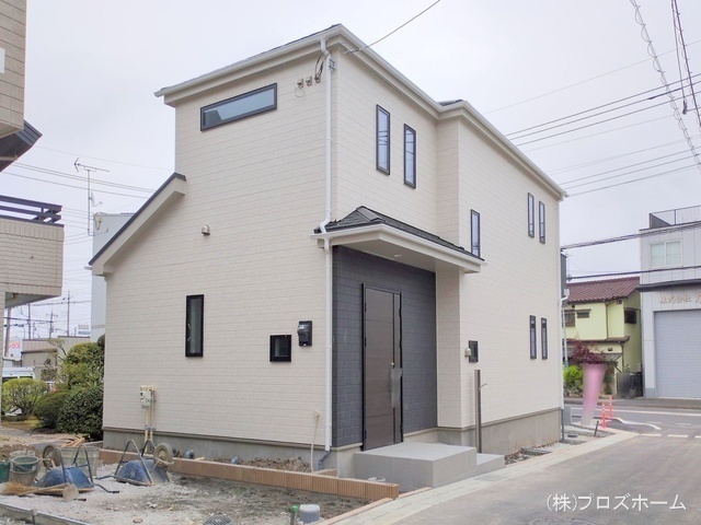 外観: