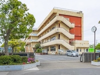 周辺環境:三郷市立早稲田中学校