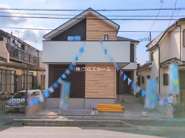 外観: