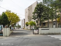 周辺環境:越谷市立桜井小学校