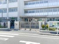 周辺環境:足立区立東島根中学校