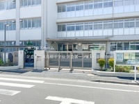 周辺環境:足立区立東島根中学校