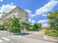 周辺環境:草加市立青柳中学校