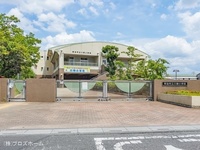 周辺環境:草加市立川柳小学校