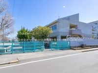 周辺環境:川口市立辻小学校