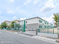 周辺環境:越谷市立川柳小学校