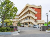 周辺環境:三郷市立早稲田中学校