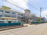 周辺環境:三郷市立北中学校