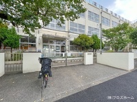 周辺環境:足立区立渕江小学校