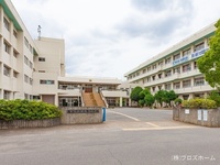 周辺環境:越谷市立北陽中学校