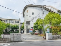 周辺環境:草加市立草加中学校