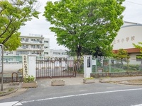 周辺環境:八潮市立松之木小学校