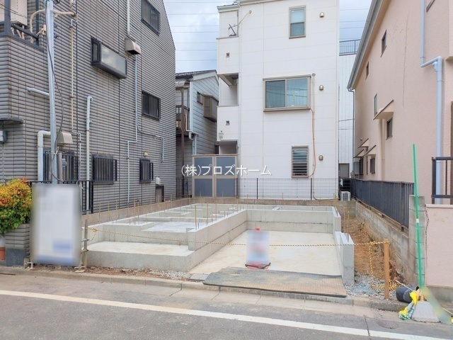 外観: