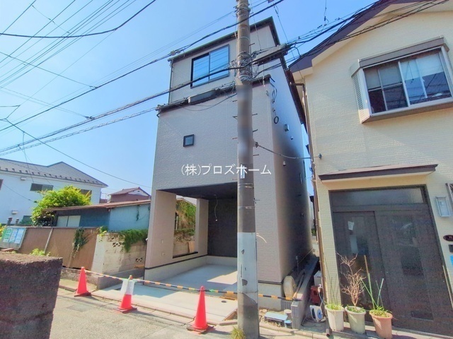 外観: