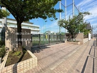 周辺環境:足立区立本木小学校