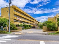 周辺環境:越谷市立中央中学校