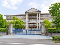 周辺環境:越谷市立花田小学校
