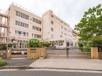 周辺環境:足立区立興本扇学園扇中学校