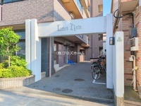 外観: