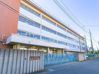 周辺環境:川口市立南鳩ヶ谷小学校